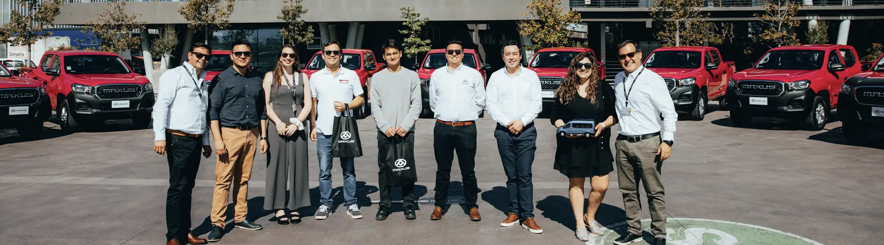 Ingeriasur Rental suma 15 camionetas Maxus T60 DX para fortalecer sus operaciones mineras